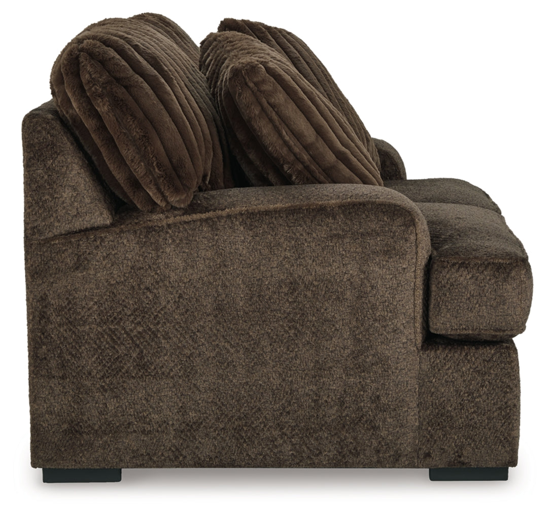Aylesworth Living Room Set
