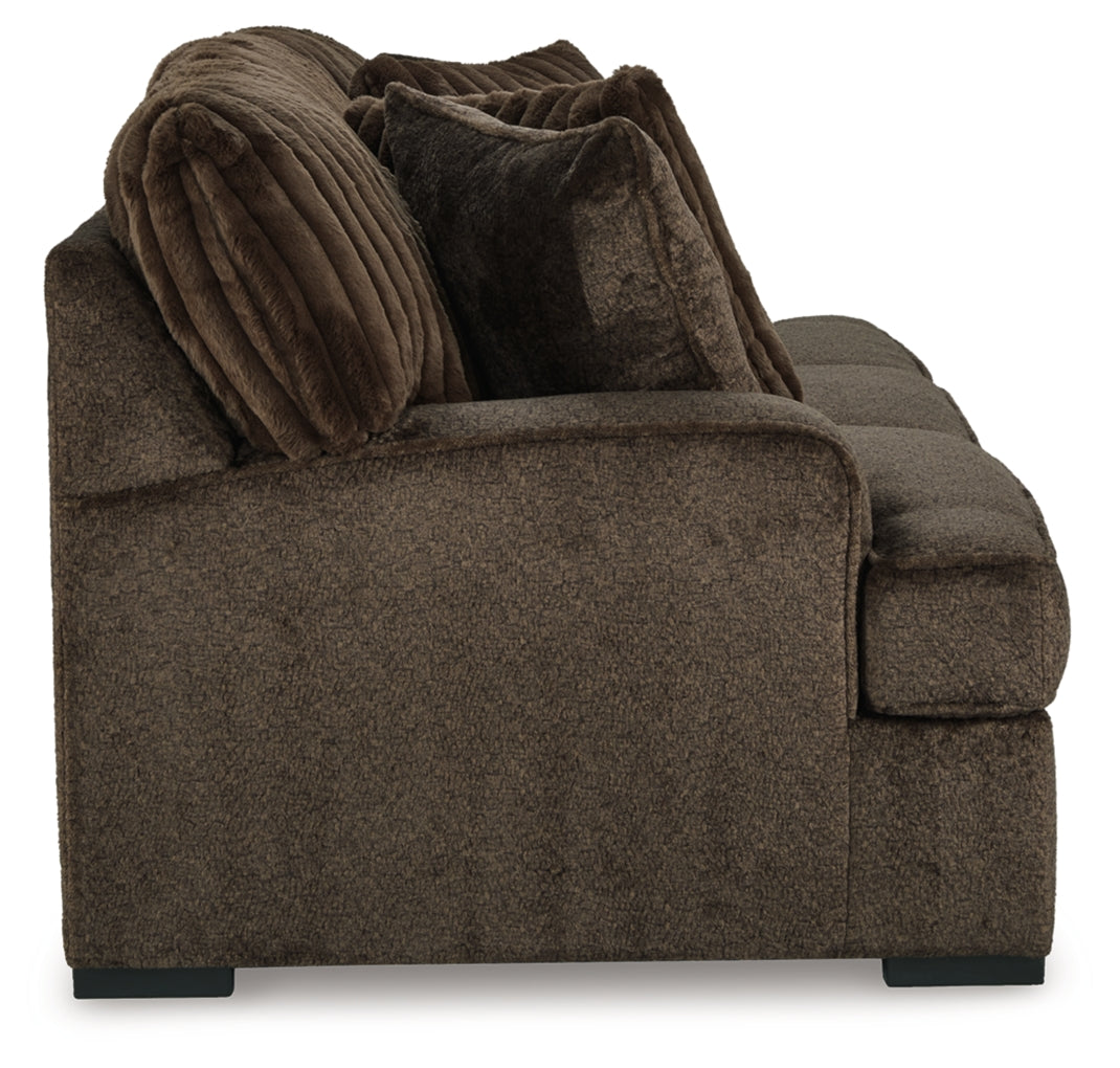 Aylesworth Living Room Set