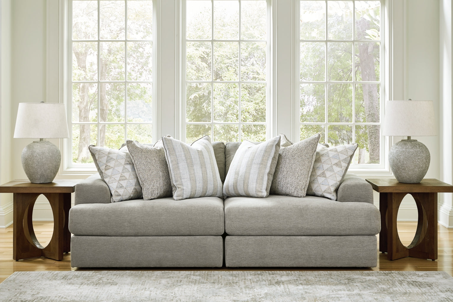 Avaliyah 2-Piece Loveseat