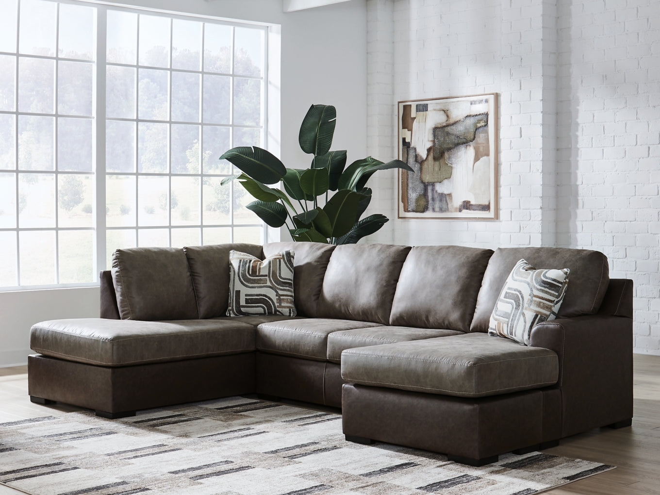 Baltic-Park 2-Piece Sleeper Sectional with Chaise