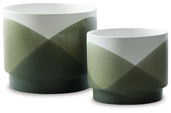 Ardenridge Planter Set