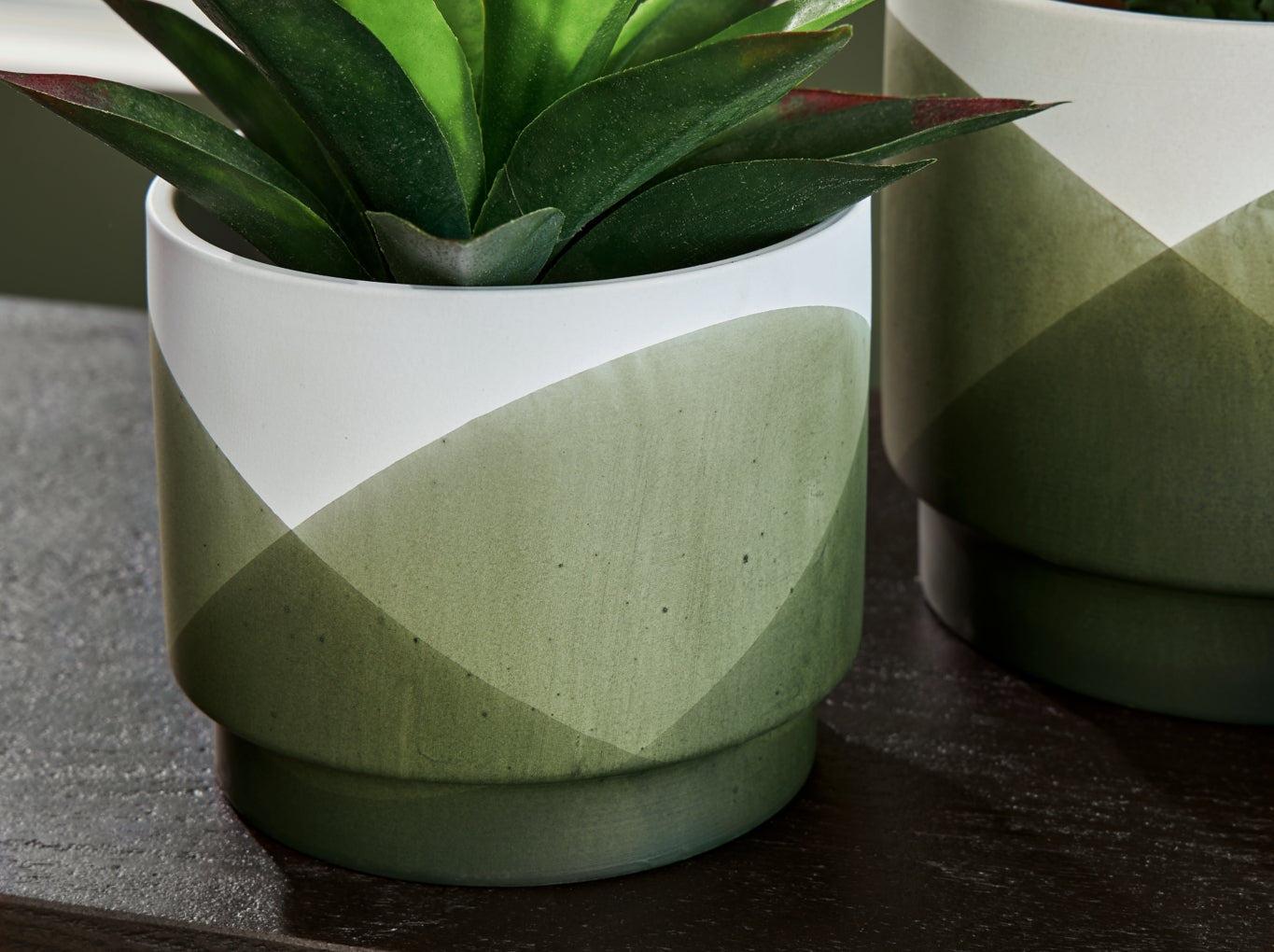 Ardenridge Planter Set