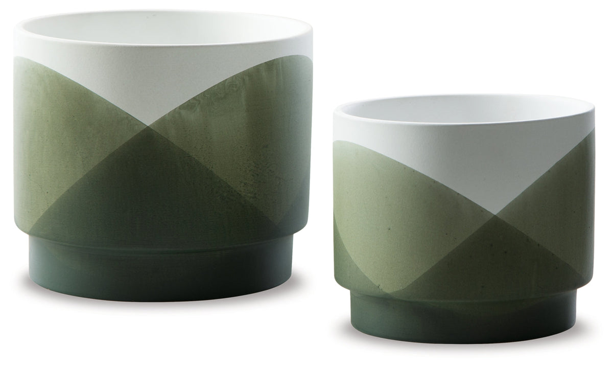 Ardenridge Planter Set