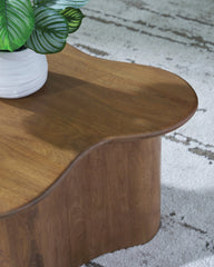 Abeford Accent Cocktail Table Set