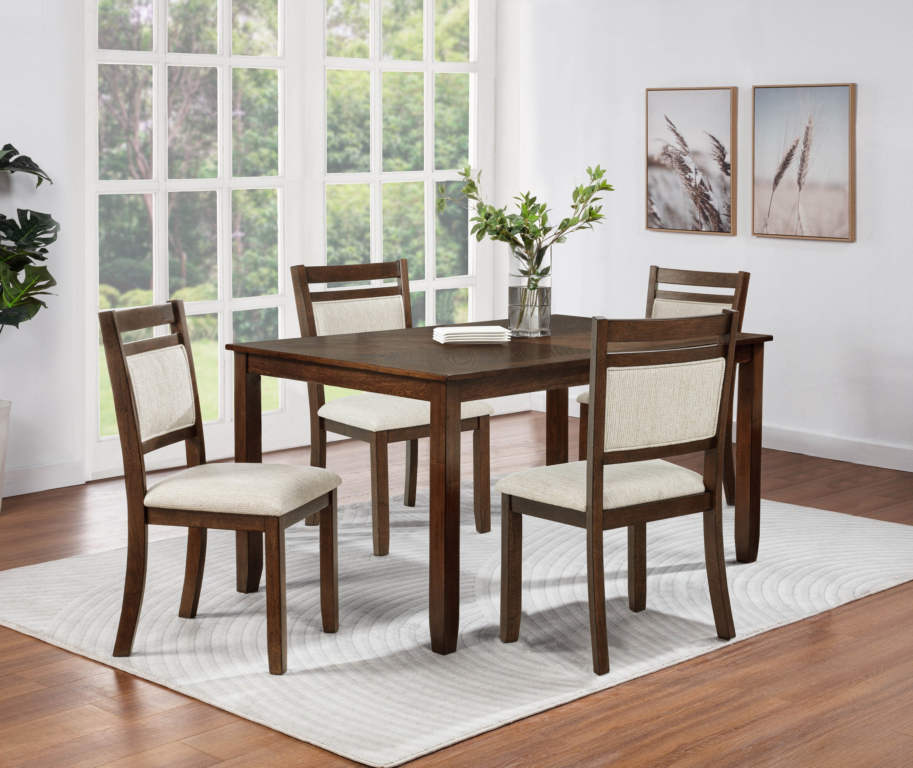 Avasa Table w/ 4 Chairs