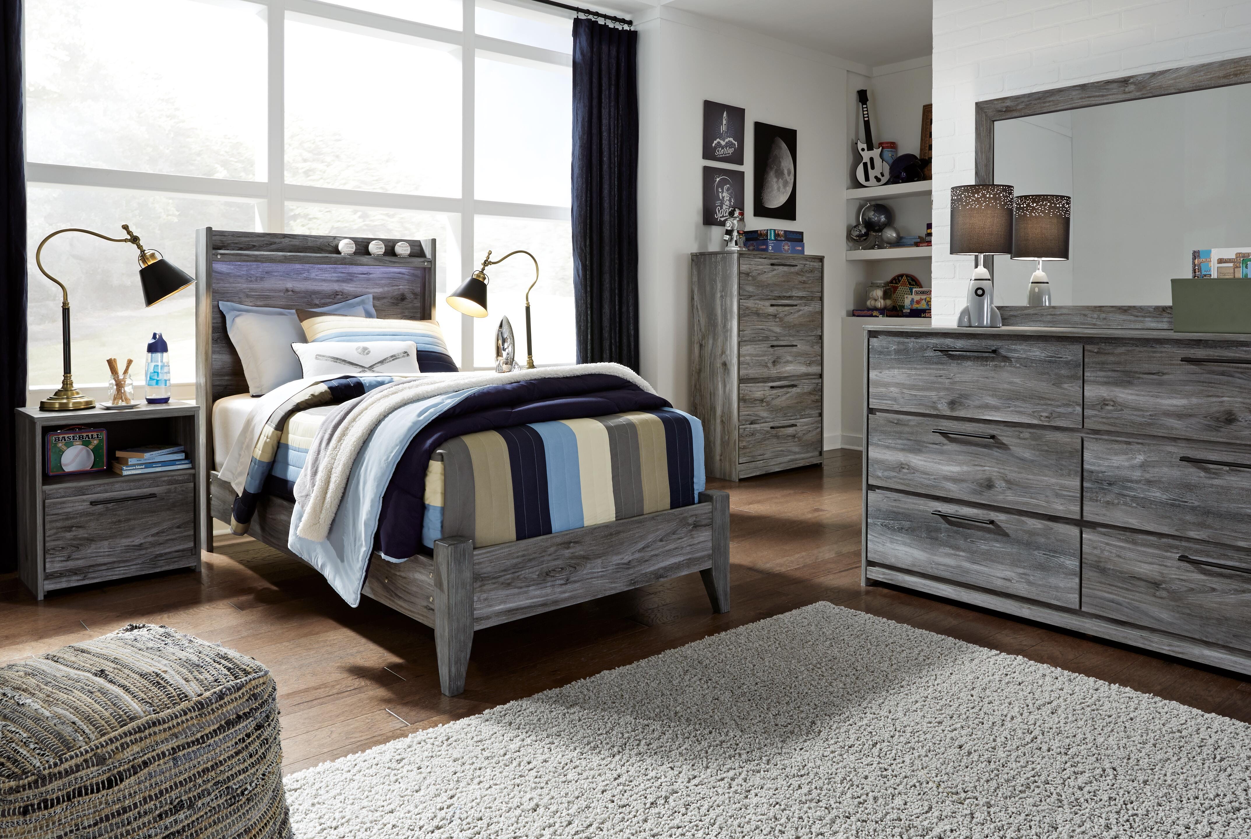 Baystorm Panel Bed