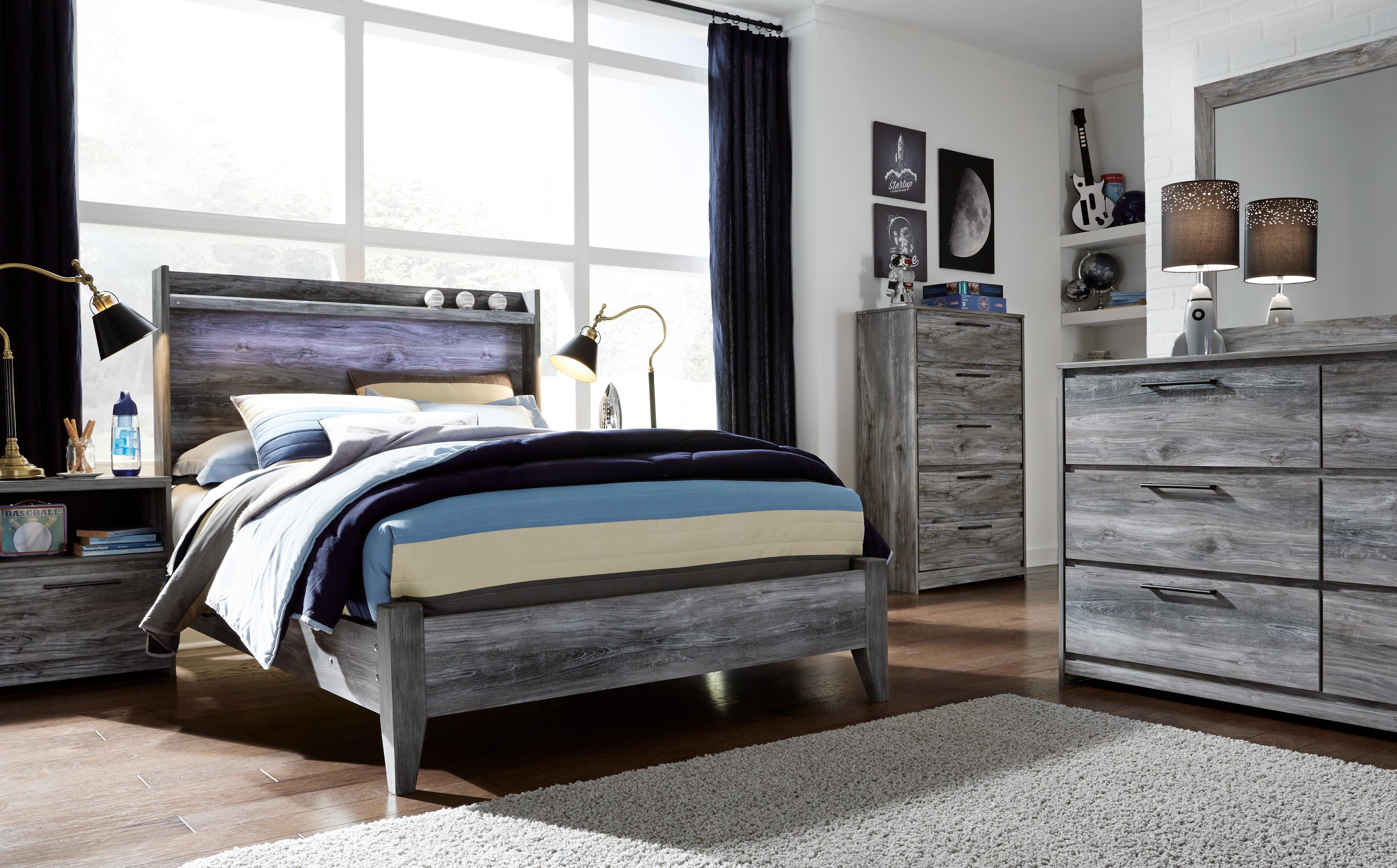 Baystorm Panel Bed