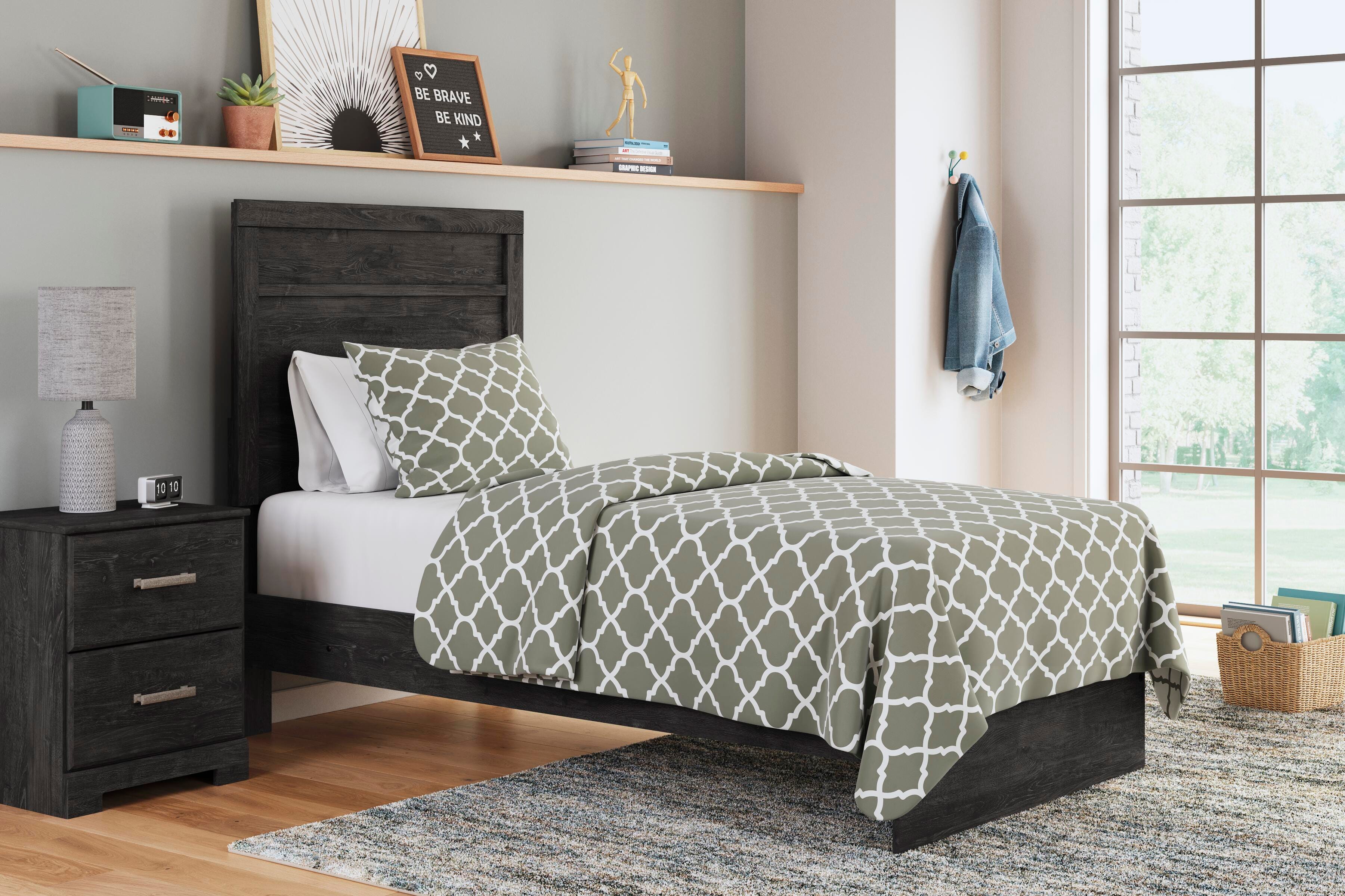 Belachime Panel Bed Bedroom Set