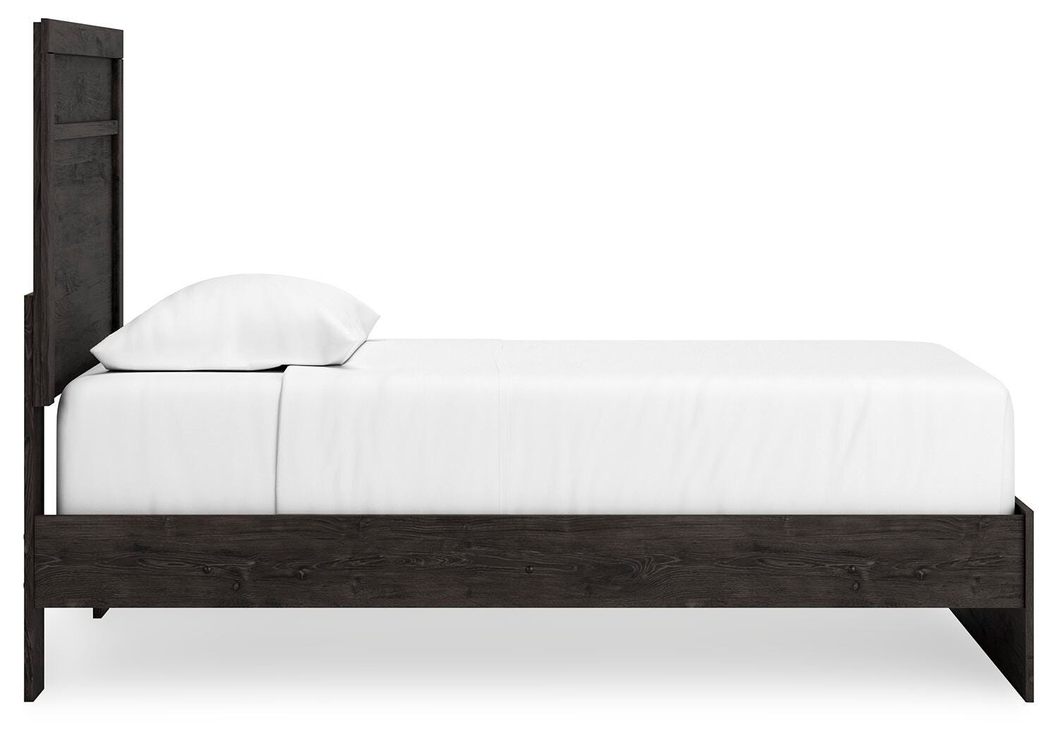 Belachime Panel Bed Bedroom Set