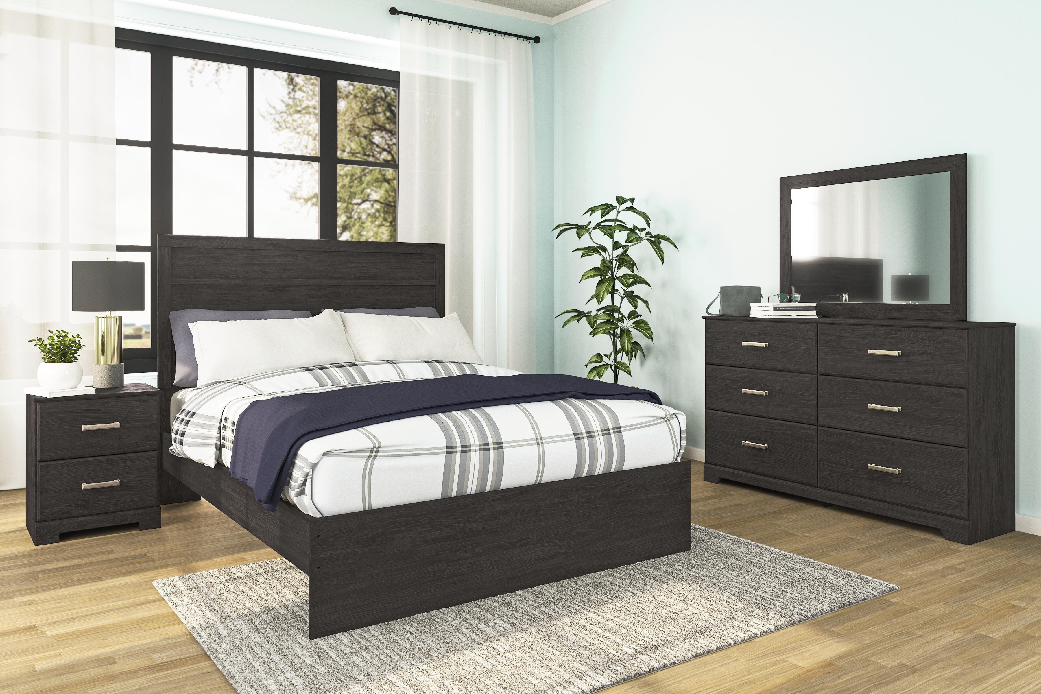 Belachime Panel Bed Bedroom Set