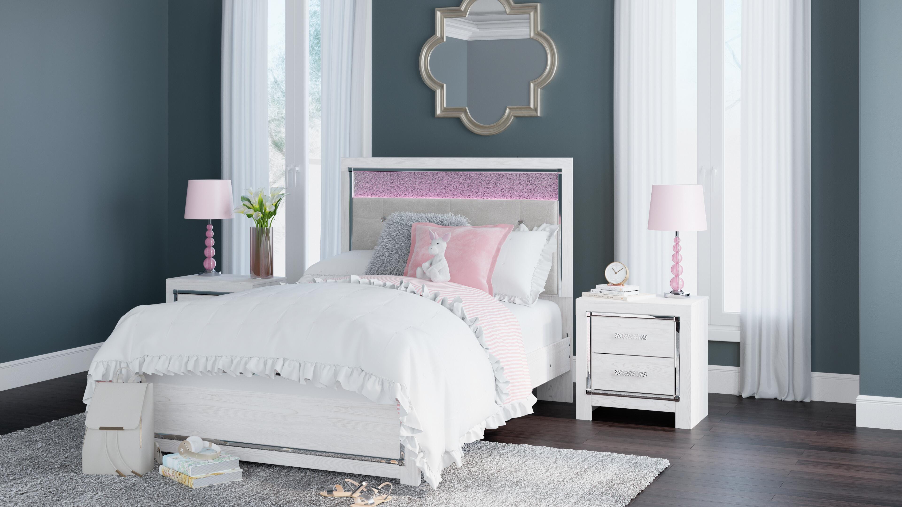 Altyra Panel Bed