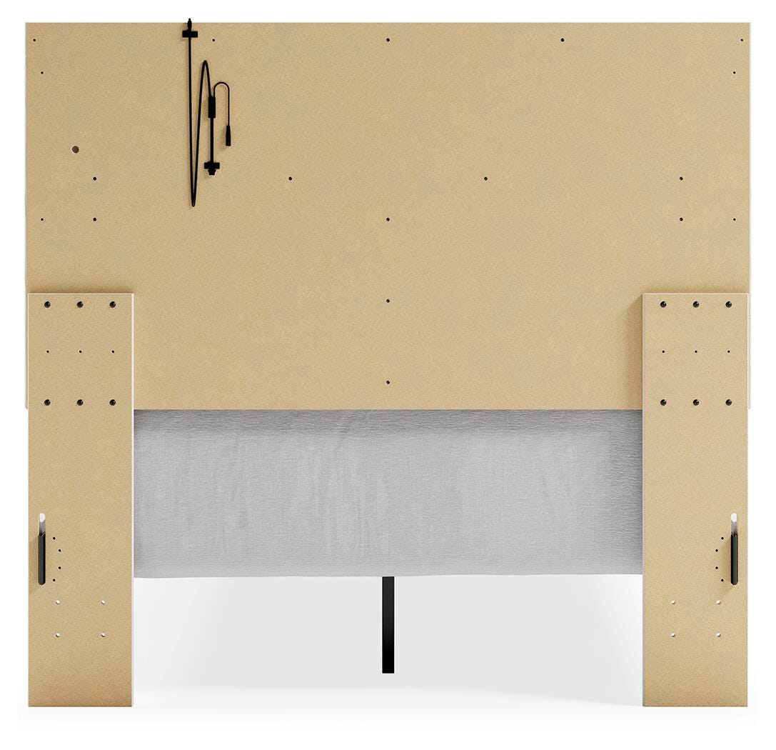 Altyra Panel Bed