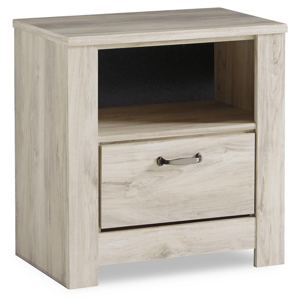 Bellaby Platform Bed Bedroom Set