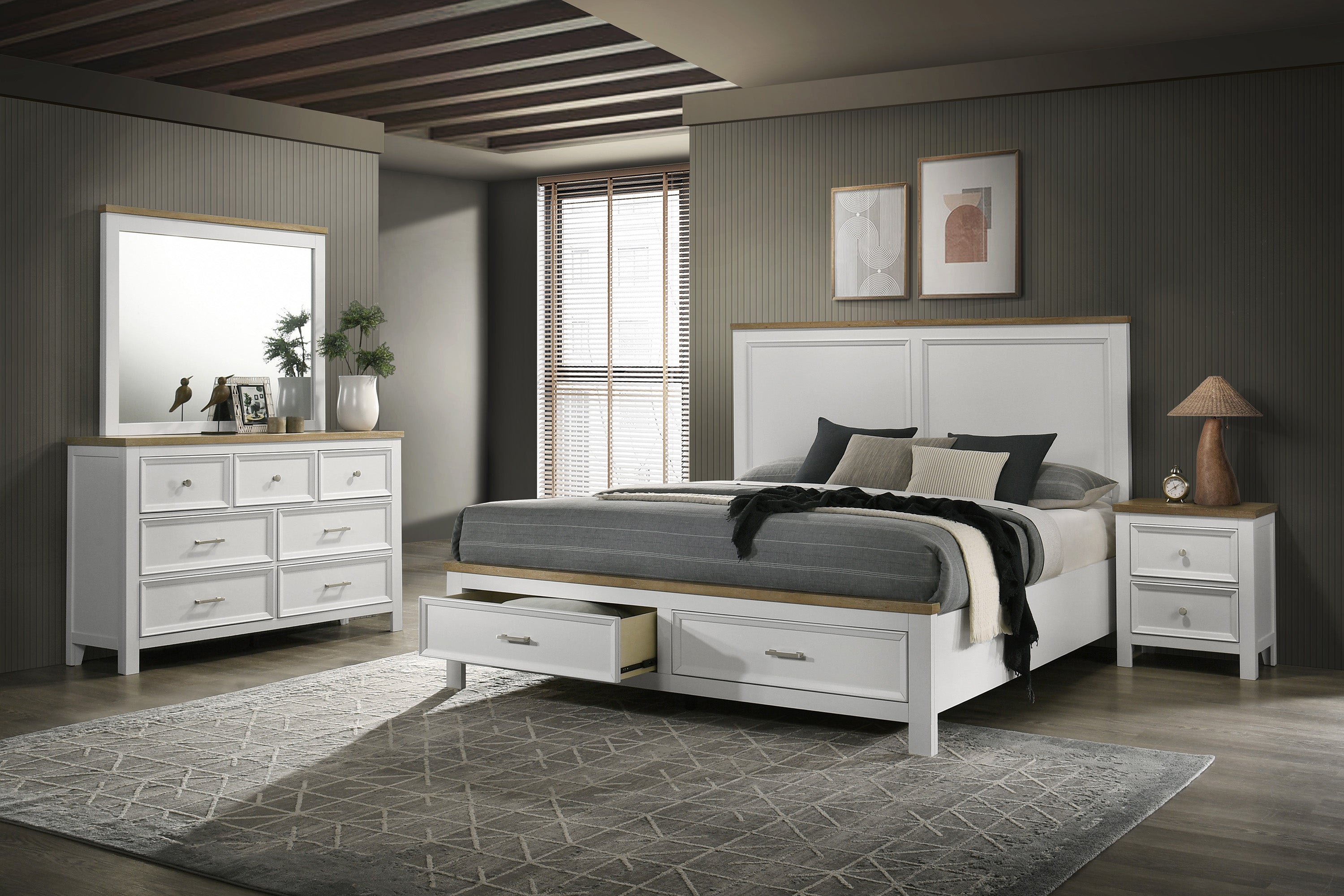 Aston Dresser
