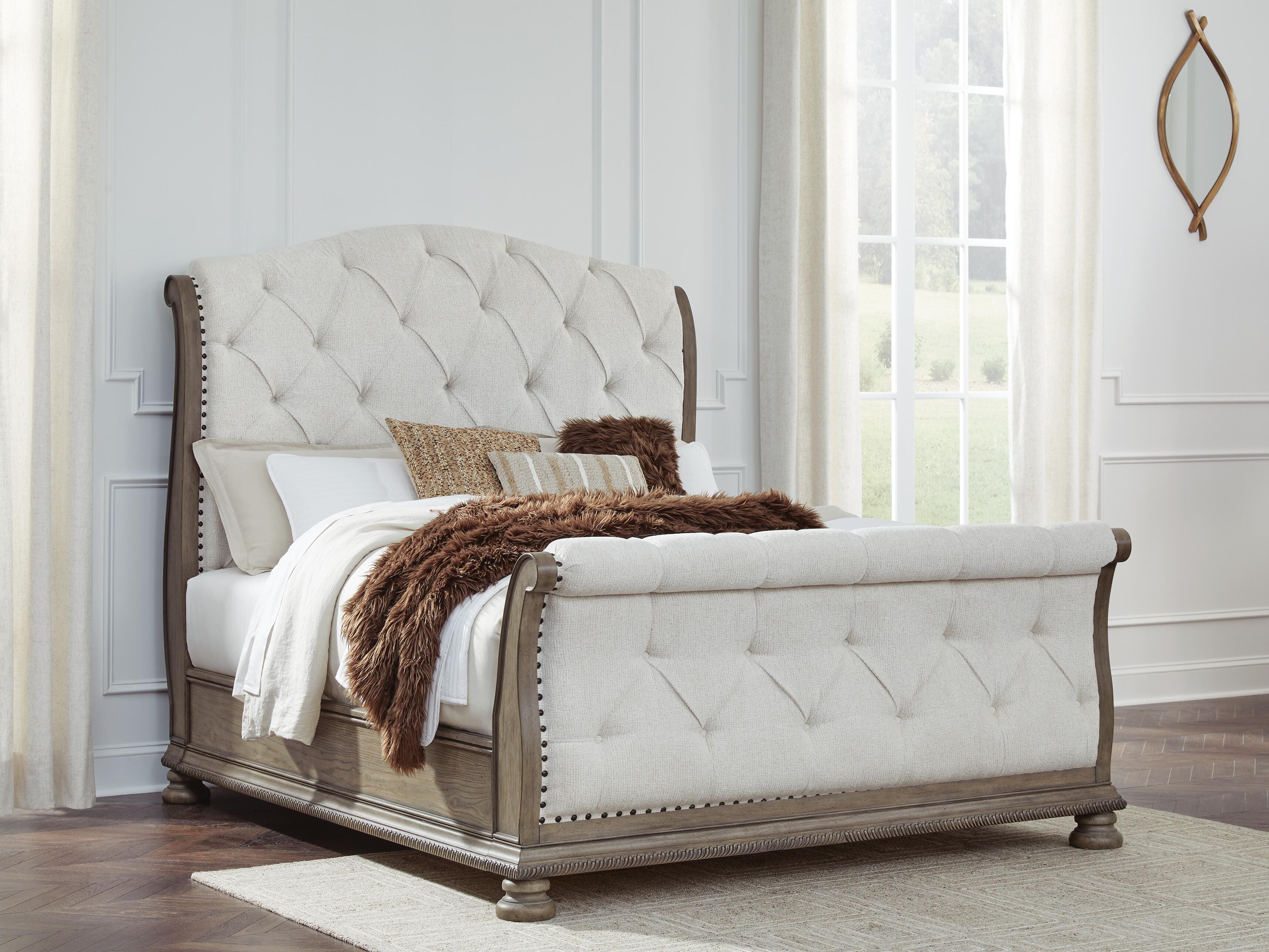 Ardenfield Upholstered Sleigh Bed Bedroom Set