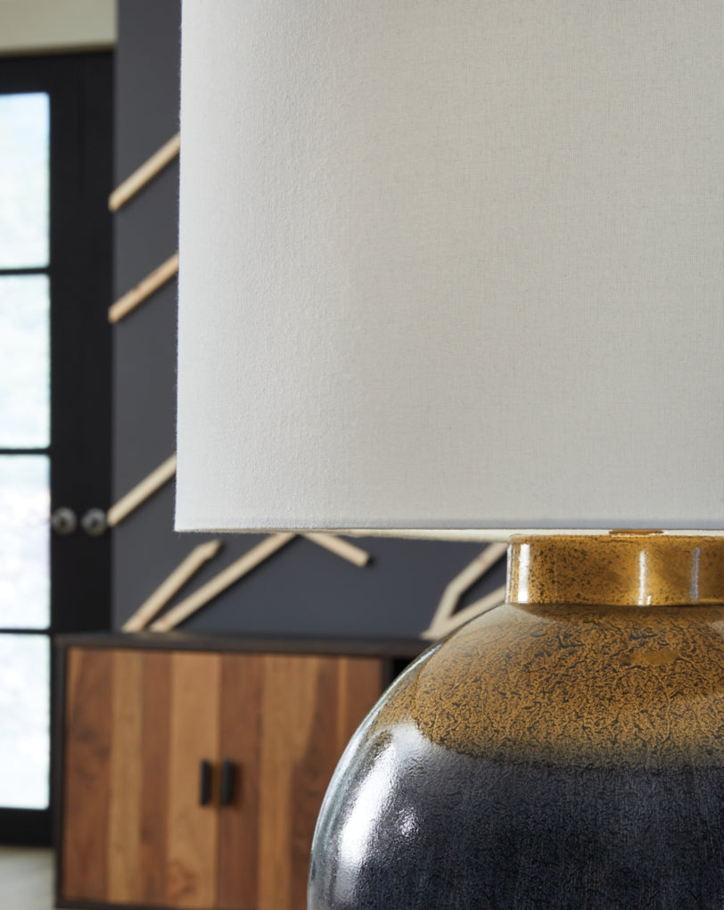 Adara Metal Table Lamp