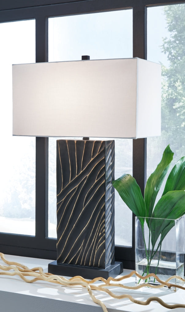 Bartlen Poly Table Lamp
