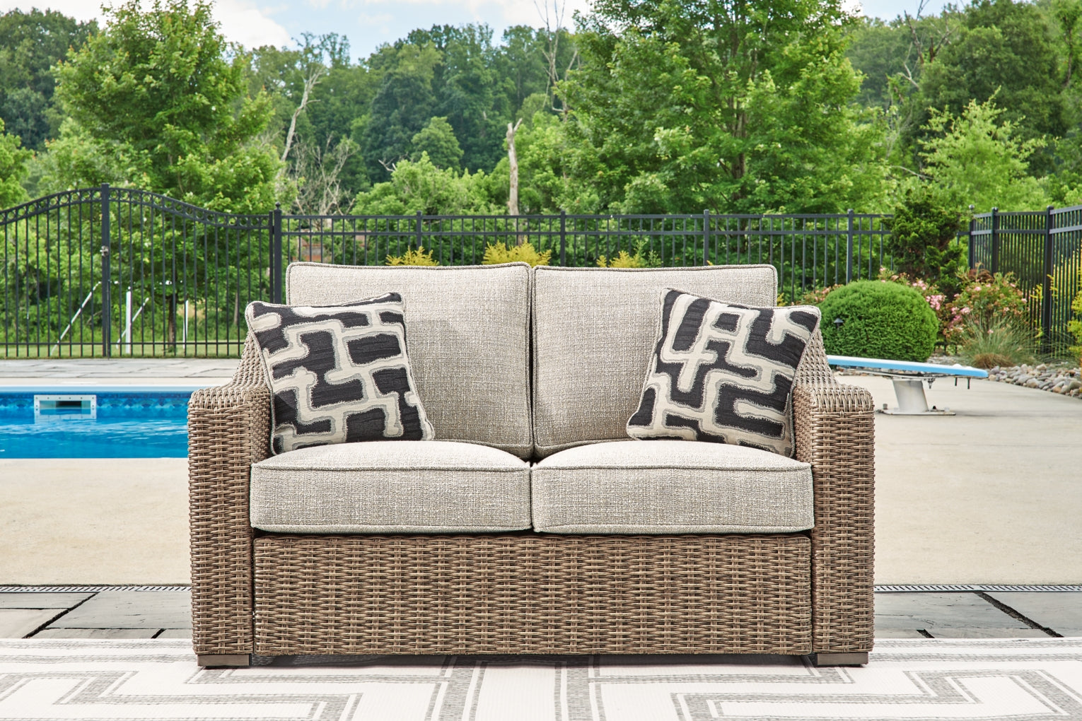 Beachcroft Outdoor Seating