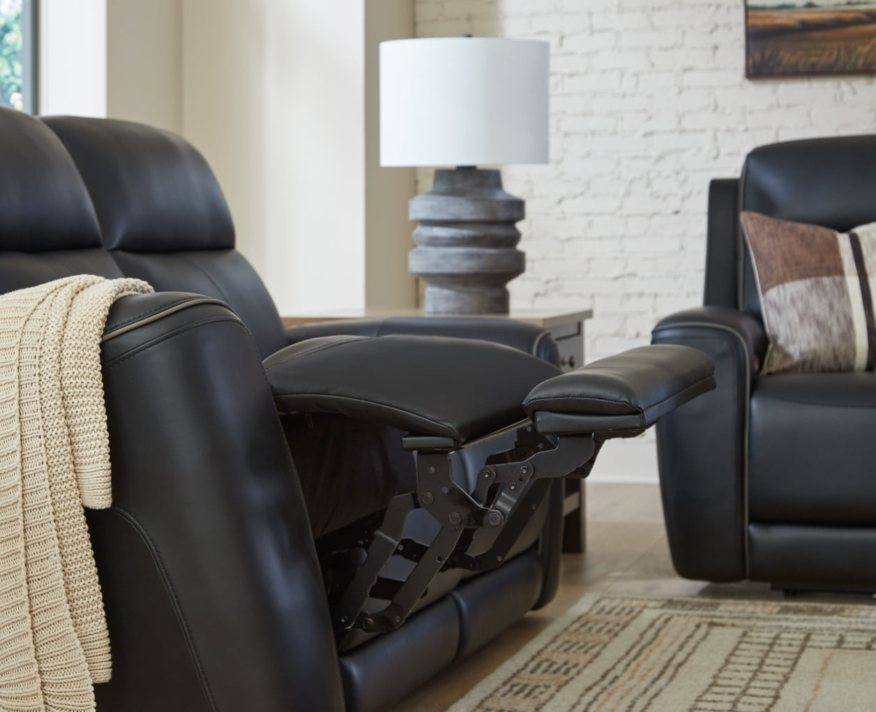5Z-Comfort Living Room Set