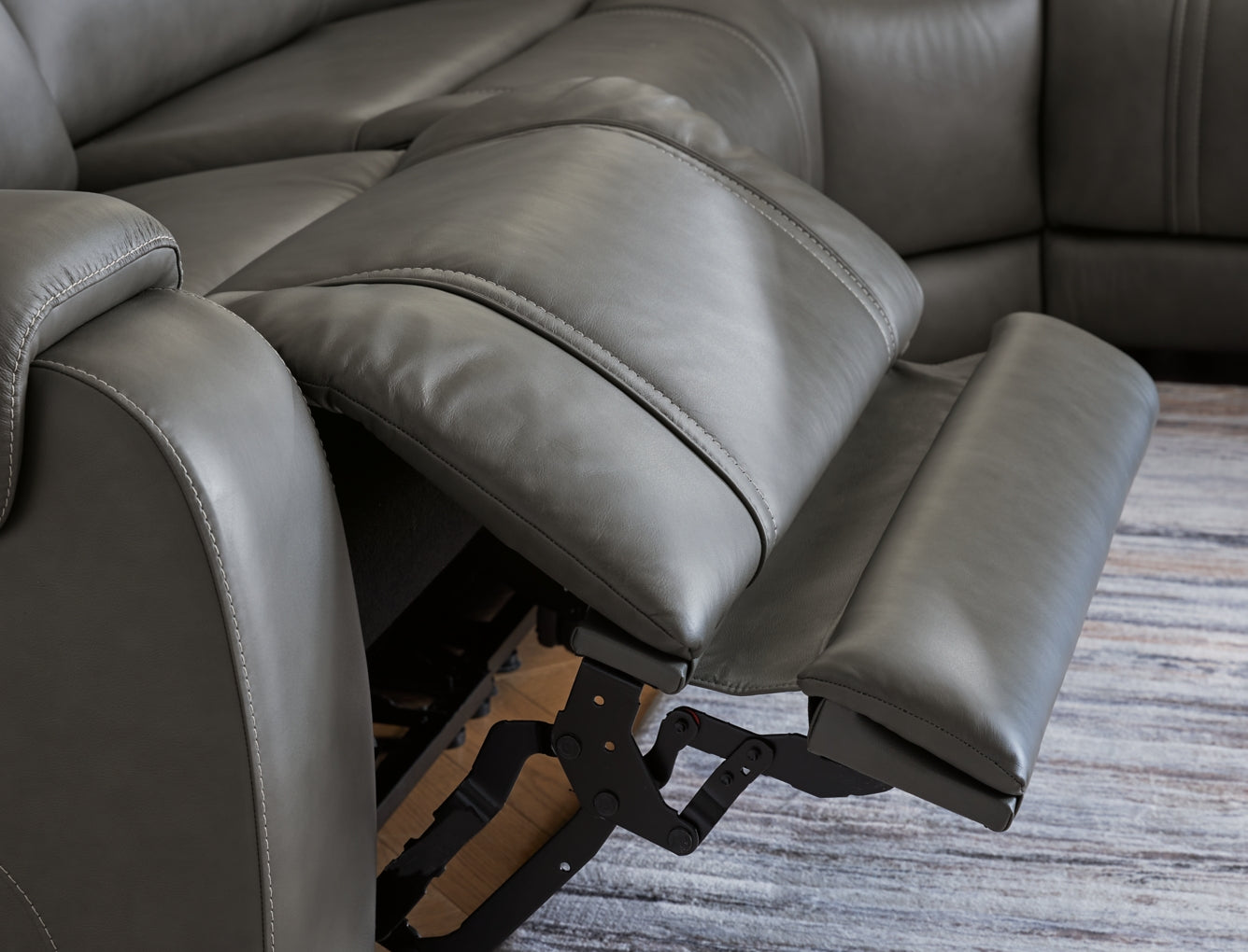 5Z-Harrenhurst 6-Piece Power Reclining Sectional