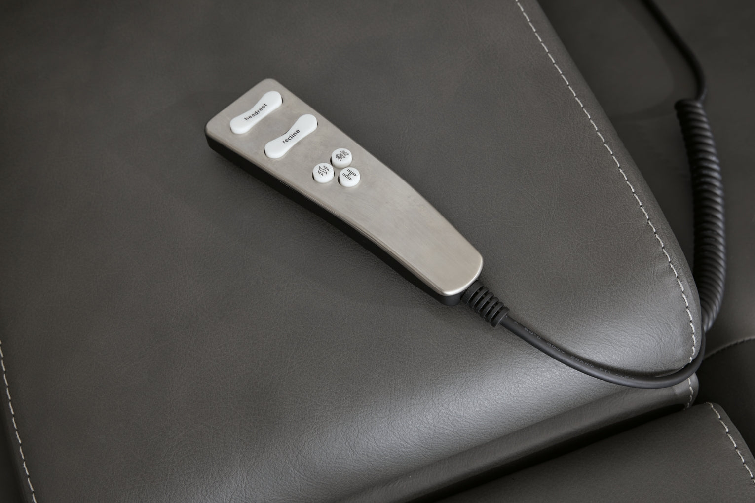 5Z-Harrenhurst 2-Piece Power Reclining Loveseat