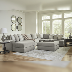 Avaliyah 4-Piece Sectional with Chaise