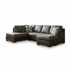 Baltic-Park 2-Piece Sectional with Chaise